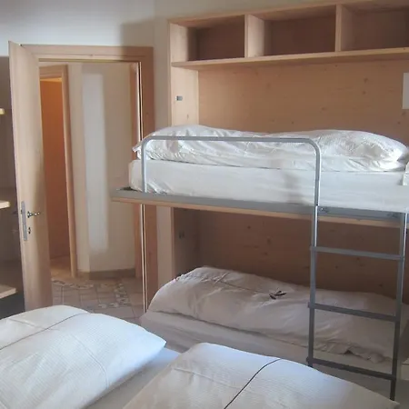 Chalet Rin Da Pemont Livigno Quarto foto